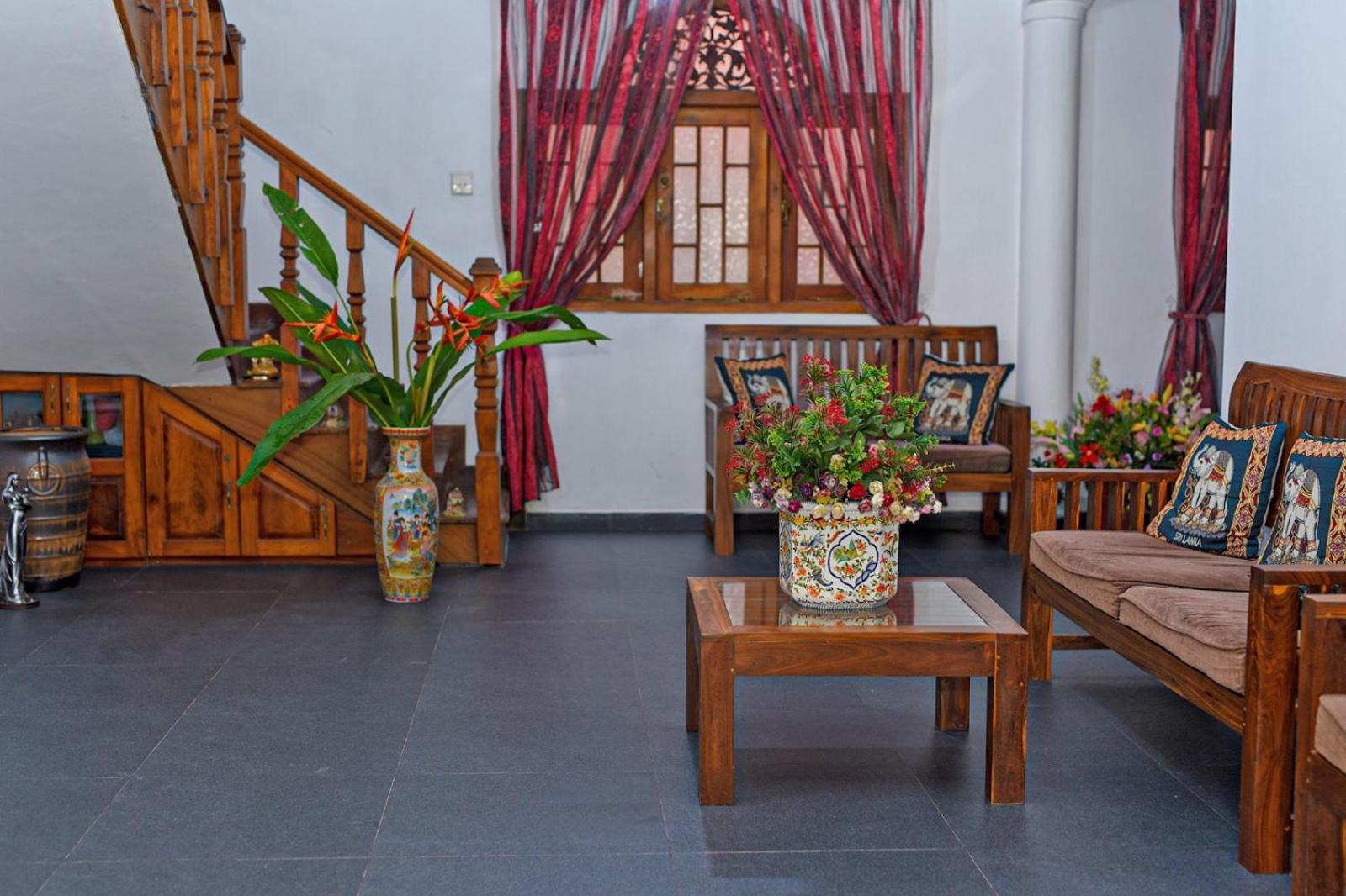 4Ty Two Homestay Ґалле Екстер'єр фото